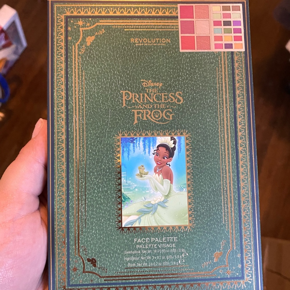 Makeup Revolution- Princess & The Frog Face Palette
